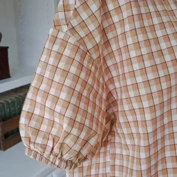 Madewell Checkered Popover Top - Picture 3 of 7